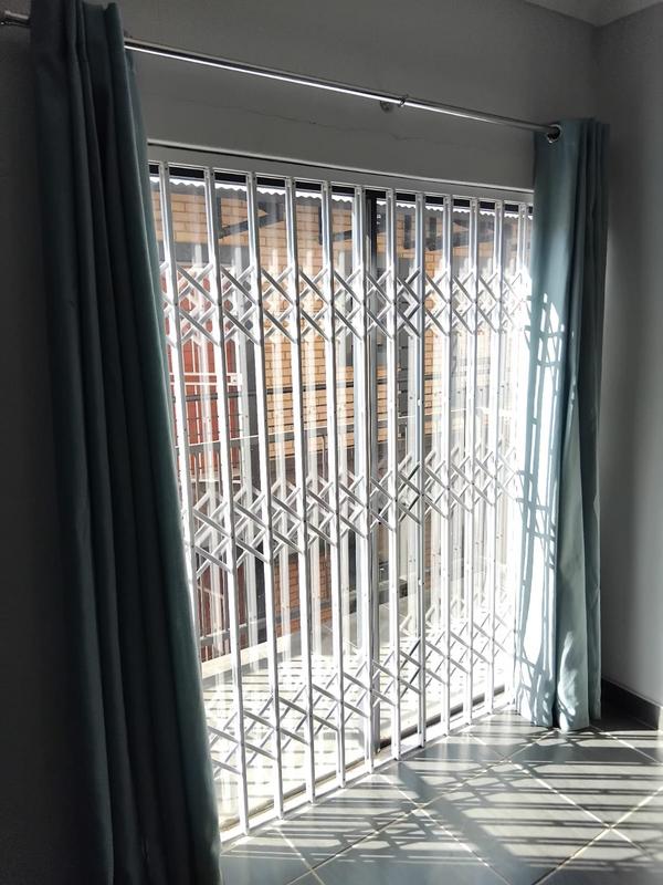 To Let 2 Bedroom Property for Rent in Die Bult North West